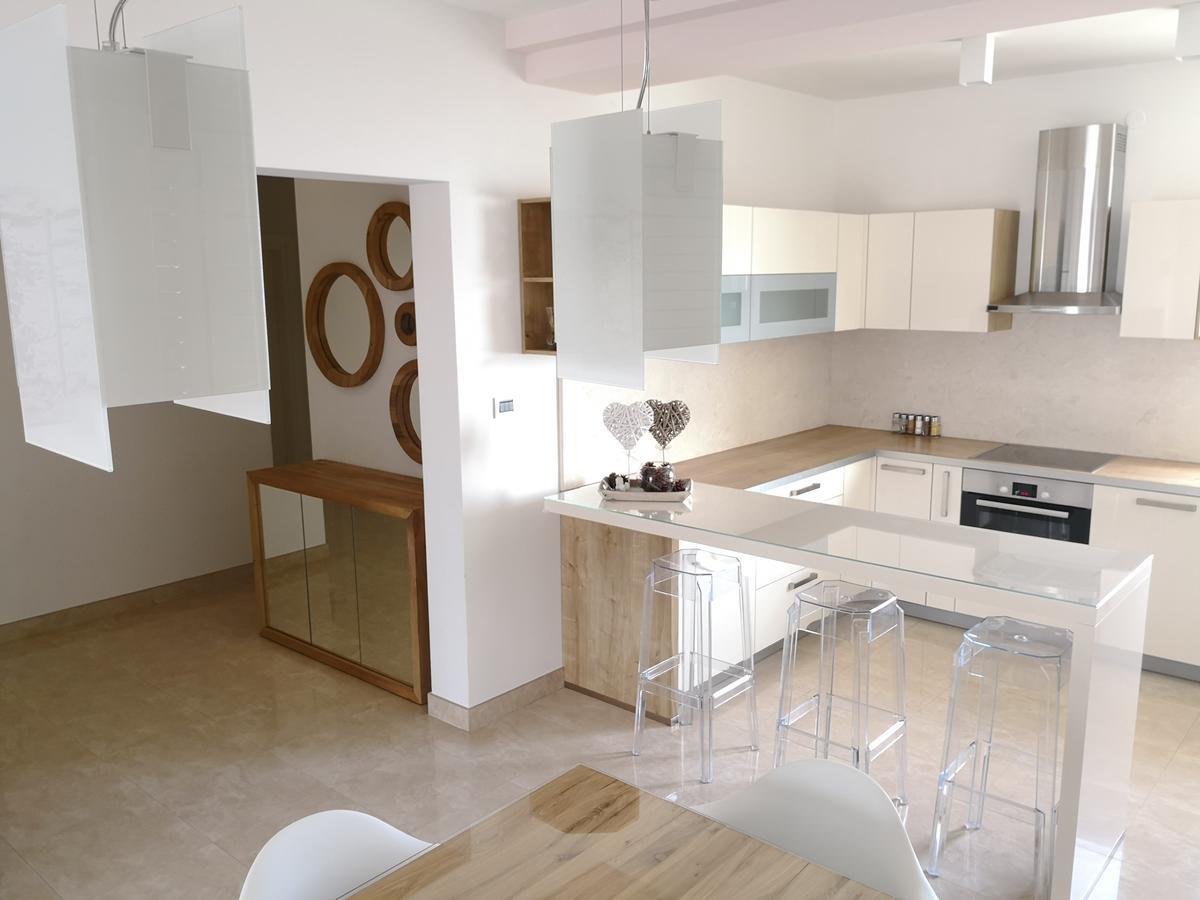 Apartment Toma Podstrana Esterno foto